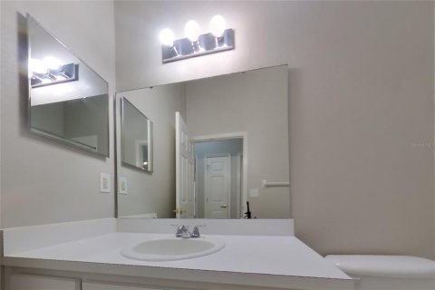 Villa ou maison à louer à Winter Haven, Floride: 3 chambres, 153.85 m2 № 2420427 - photo 13