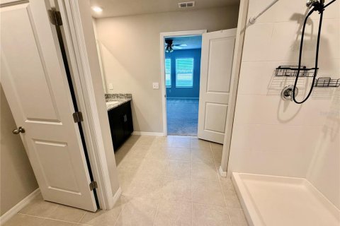 House in Parrish, Florida 4 bedrooms, 217.39 sq.m. № 2211973 - photo 25