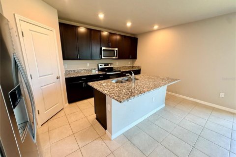 House in Parrish, Florida 4 bedrooms, 217.39 sq.m. № 2211973 - photo 6