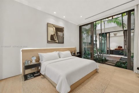 Villa ou maison à vendre à Miami Beach, Floride: 6 chambres, 496.38 m2 № 2029415 - photo 26