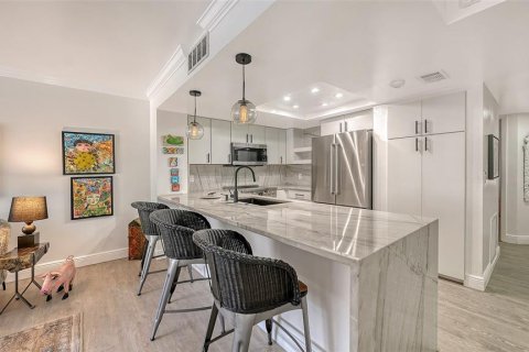 Condominio en venta en Sarasota, Florida, 2 dormitorios, 117.06 m2 № 2093928 - foto 10