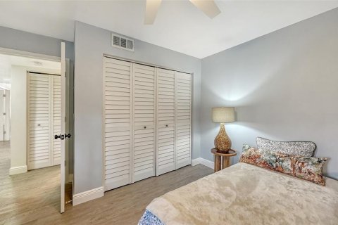 Condominio en venta en Sarasota, Florida, 2 dormitorios, 117.06 m2 № 2093928 - foto 23