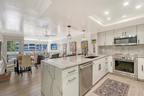 Condominio en venta en Sarasota, Florida, 2 dormitorios, 117.06 m2 № 2093928 - foto 11