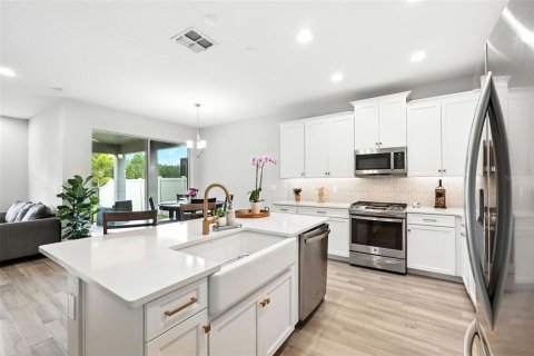 Casa en venta en Winter Garden, Florida, 3 dormitorios, 172.8 m2 № 1909909 - foto 19