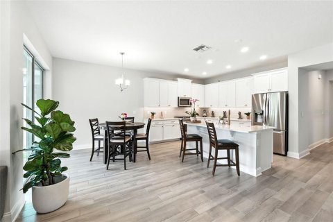 Casa en venta en Winter Garden, Florida, 3 dormitorios, 172.8 m2 № 1909909 - foto 20