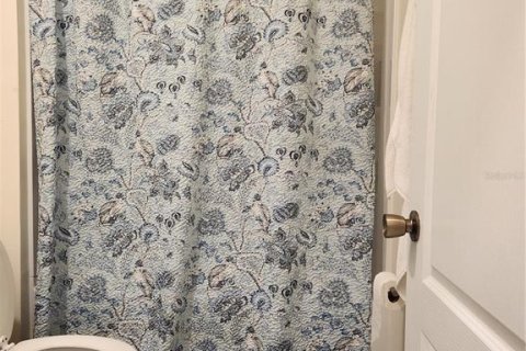 Casa en alquiler en Haines City, Florida, 5 dormitorios, 248.42 m2 № 1801812 - foto 8