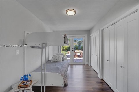 Casa en venta en Pompano Beach, Florida, 5 dormitorios, 200.58 m2 № 1982210 - foto 23