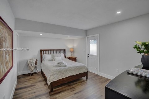 Casa en venta en Pompano Beach, Florida, 5 dormitorios, 200.58 m2 № 1982210 - foto 28