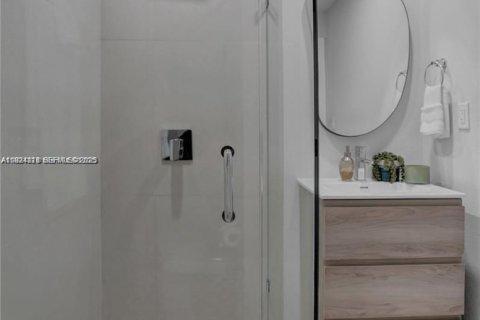 Casa en venta en Pompano Beach, Florida, 5 dormitorios, 200.58 m2 № 1982210 - foto 30