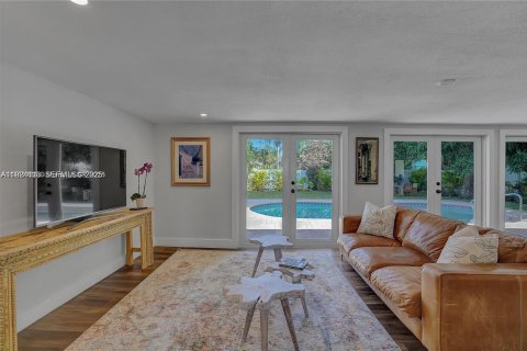 Casa en venta en Pompano Beach, Florida, 5 dormitorios, 200.58 m2 № 1982210 - foto 14