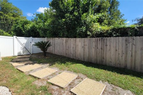 House in Gainesville, Florida 4 bedrooms, 148.18 sq.m. № 1901642 - photo 29