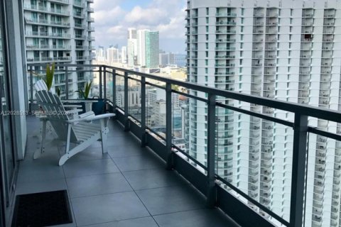 Condo in Miami, Florida, 2 bedrooms  № 2086751 - photo 4