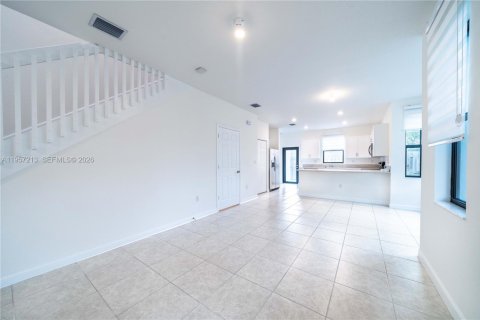 Adosado en alquiler en Fort Lauderdale, Florida, 3 dormitorios, 147.34 m2 № 2011234 - foto 5