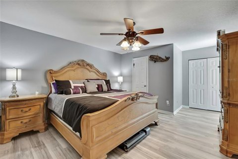 Adosado en venta en Tampa, Florida, 3 dormitorios, 166.2 m2 № 1855659 - foto 29