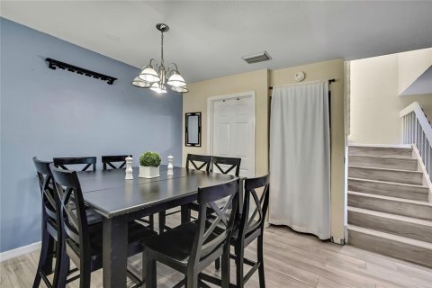 Adosado en venta en Tampa, Florida, 3 dormitorios, 166.2 m2 № 1855659 - foto 19
