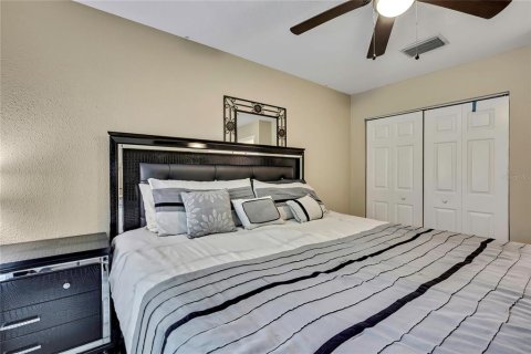 Adosado en venta en Tampa, Florida, 3 dormitorios, 166.2 m2 № 1855659 - foto 23