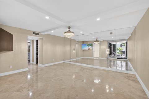 Condominio en venta en Riviera Beach, Florida, 2 dormitorios, 142.14 m2 № 2267920 - foto 21