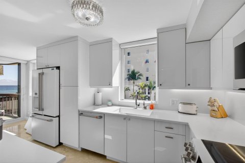 Condominio en venta en Riviera Beach, Florida, 2 dormitorios, 142.14 m2 № 2267920 - foto 11