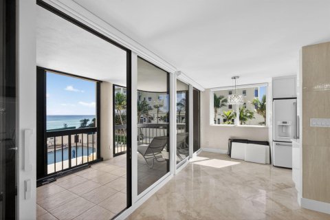 Condominio en venta en Riviera Beach, Florida, 2 dormitorios, 142.14 m2 № 2267920 - foto 14