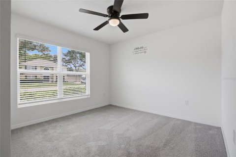 House in Spring Hill, Florida 4 bedrooms, 171.5 sq.m. № 2210567 - photo 16