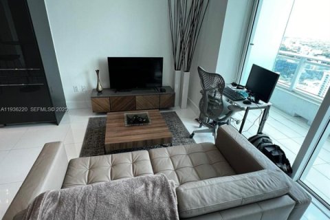 Condo in Miami, Florida № 1994571 - photo 6