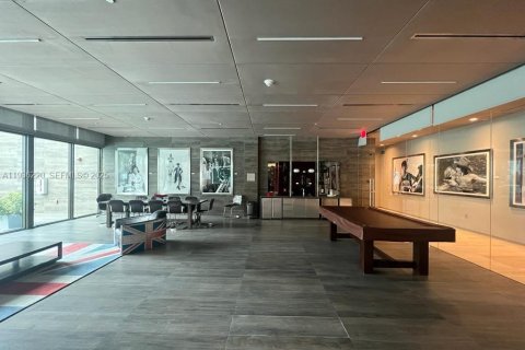 Condo in Miami, Florida № 1994571 - photo 14