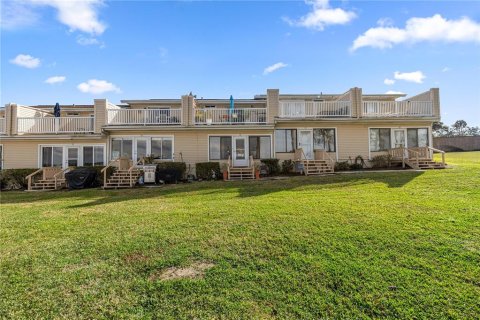 Condo in Summerfield, Florida, 2 bedrooms № 2217455 - photo 26