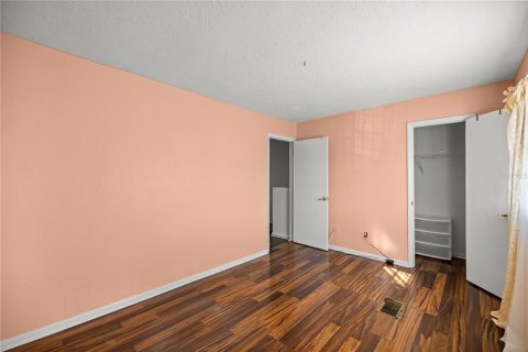 Condo in Summerfield, Florida, 2 bedrooms № 2217455 - photo 18