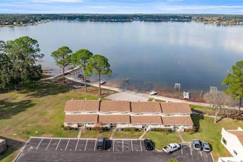 Condo in Summerfield, Florida, 2 bedrooms № 2217455