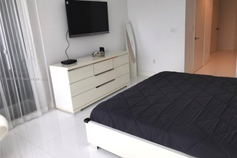 Condominio en venta en Sunny Isles Beach, Florida, 2 dormitorios, 152.64 m2 № 1955391 - foto 22