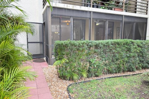 Copropriété à louer à Miami, Floride: 2 chambres, 113.53 m2 № 1989263 - photo 14