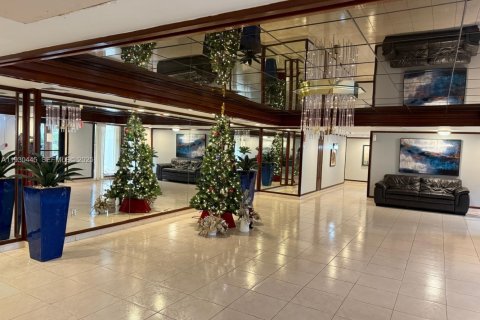 Copropriété à louer à Miami, Floride: 2 chambres, 113.53 m2 № 1989263 - photo 4