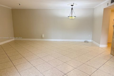 Copropriété à louer à Miami, Floride: 2 chambres, 113.53 m2 № 1989263 - photo 18