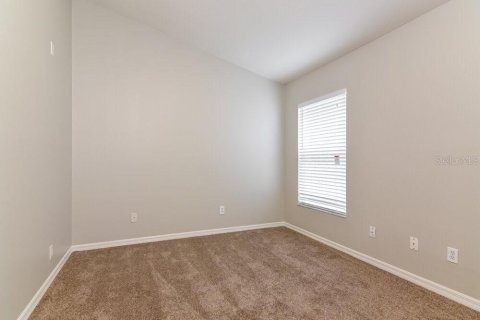 Casa en alquiler en Tampa, Florida, 3 dormitorios, 118.54 m2 № 1883694 - foto 10
