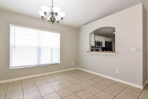 Casa en alquiler en Tampa, Florida, 3 dormitorios, 118.54 m2 № 1883694 - foto 5