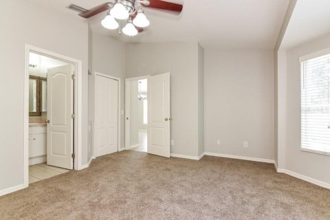 Casa en alquiler en Tampa, Florida, 3 dormitorios, 118.54 m2 № 1883694 - foto 3