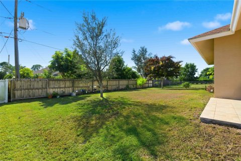 Casa en venta en Port St. Lucie, Florida, 3 dormitorios, 186.55 m2 № 1973998 - foto 30