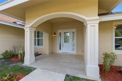 Casa en venta en Port St. Lucie, Florida, 3 dormitorios, 186.55 m2 № 1973998 - foto 5
