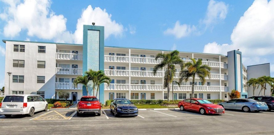 Condominio en Boca Raton, Florida, 2 dormitorios № 2245777