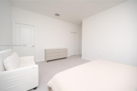 Touwnhouse à louer à Homestead, Floride: 3 chambres, 134.34 m2 № 2400564 - photo 30