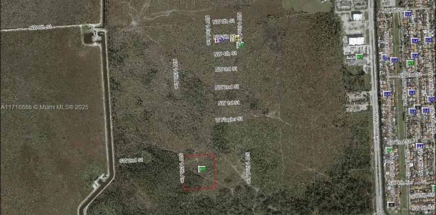 Коммерческая недвижимость в Майами, Флорида № 1984901