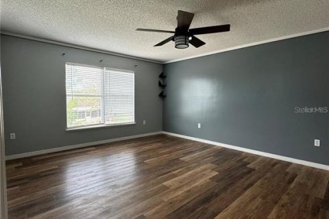 Villa ou maison à vendre à Kissimmee, Floride: 6 chambres, 259.48 m2 № 2213319 - photo 28
