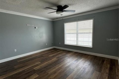 Villa ou maison à vendre à Kissimmee, Floride: 6 chambres, 259.48 m2 № 2213319 - photo 27