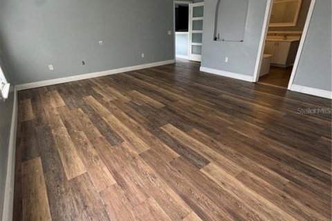 Villa ou maison à vendre à Kissimmee, Floride: 6 chambres, 259.48 m2 № 2213319 - photo 18
