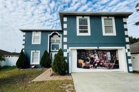 Villa ou maison à vendre à Kissimmee, Floride: 6 chambres, 259.48 m2 № 2213319 - photo 2