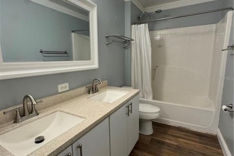 Villa ou maison à vendre à Kissimmee, Floride: 6 chambres, 259.48 m2 № 2213319 - photo 19