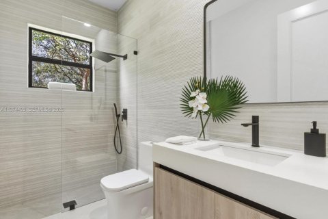 Купить виллу или дом в Дейви, Флорида 5 спален, 471.11м2, № 2042315 - фото 28