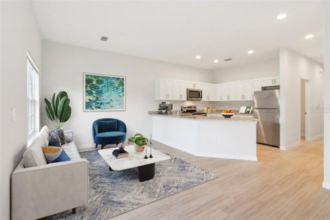 Condominio en venta en Kissimmee, Florida, 4 dormitorios, 143.81 m2 № 1628693 - foto 3