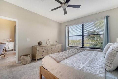 Townhouse in Sarasota, Florida 2 bedrooms, 141.77 sq.m. № 1643226 - photo 3