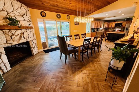 Купить виллу или дом в Дейви, Флорида 4 спальни, 228.17м2, № 1997575 - фото 6